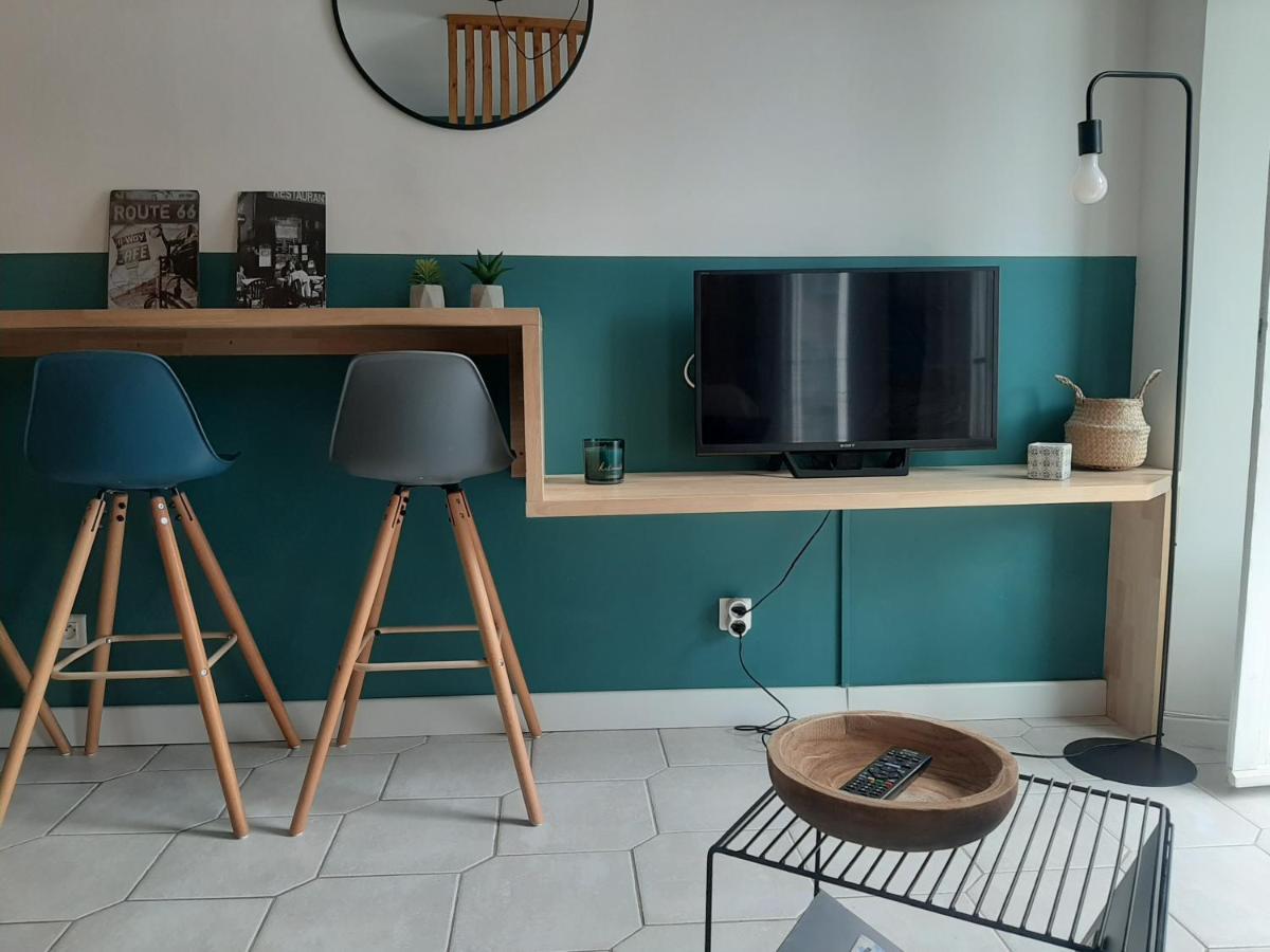 Beau Studio Avec Balcon Bagneres-de-Bigorre Ngoại thất bức ảnh